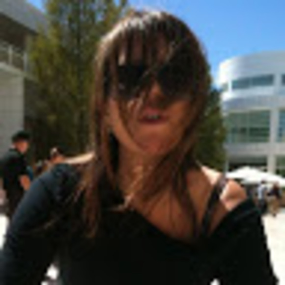 Meet your Posher, Cheryl - Picture 1 of 1